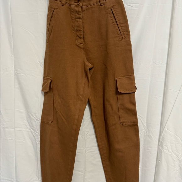 Aritzia Modern Cargo Pant - Picture 2 of 3